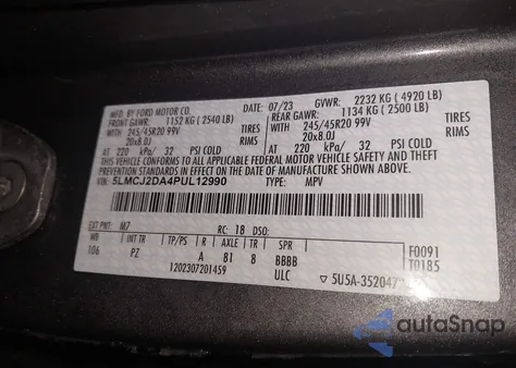 2023 Lincoln Corsair Reserve z USA, uszkodzony, nr VIN 5LMCJ2DA4PUL12990